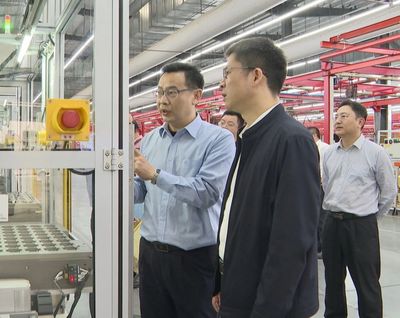 王鋒率隊開展暖企行動:持續提升當家產業優勢 推動實體經濟高質量發展