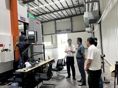 機械工程學院赴浙江日發精密機械股份開展產學研合作交流